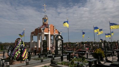 Військове меморіальне кладовище у Чернігові: яким його бачать побратими та рідні загиблих захисників України