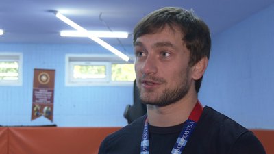 Сумські спортсмени вибороли п'ять медалей на чемпіонаті світу з греплінгу Сумські спортсмени вибороли п'ять медалей на чемпіонаті світу з греплінгу