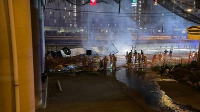 Щонайменше 21 людина загинула в автобусній аварії поблизу Венеції, серед постраждалих, ймовірно, є громадяни України Щонайменше 21 людина загинула в автобусній аварії поблизу Венеції, серед постраждалих, ймовірно, є громадяни України