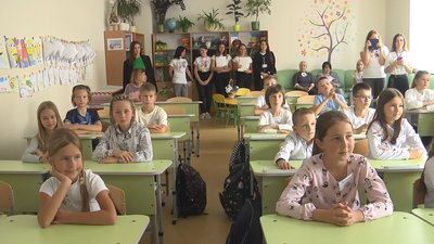 У школах Луцька стартував проєкт "Підприємливі діти"