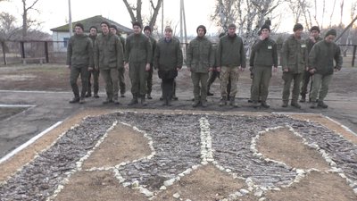 Запорізькі волонтери напередодні свят відвідали зону проведення ООС