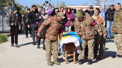 Євген Манолов загину, похорон Євгена Манолова