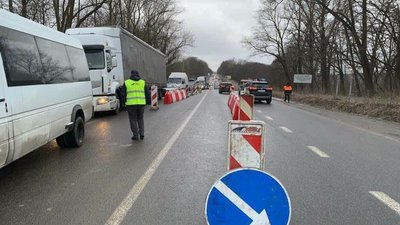 Тернопільські поліцейські змінять організацію дорожнього руху на блокпостах