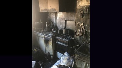 У Чернігові внаслідок пожежі в багатоповерхівці померла жінка У Чернігові внаслідок пожежі в багатоповерхівці померла жінка