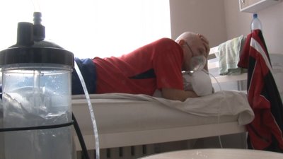 Везуть звідусіль: на 60% заповнене ковідне відділення у Золотоніській лікарні Везуть звідусіль: на 60% заповнене ковідне відділення у Золотоніській лікарні