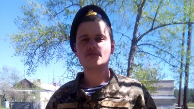 Максим Томенко з Куп'янська-Вузлового проходив строкову службу у 2015 році Максим Томенко з Куп'янська-Вузлового проходив строкову службу у 2015 році
