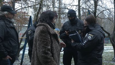 Мешканці будинку написали заяву до поліції про незаконність проведення робіт. Мешканці будинку написали заяву до поліції про незаконність проведення робіт.