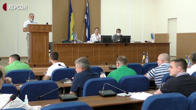 У міськраді Херсона вирішували проблему з нічною торгівлею в місті У міськраді Херсона вирішували проблему з нічною торгівлею в місті