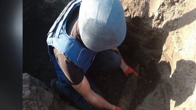 У Франківську на будівельному майданчику знайшли 20 артилерійських снарядів