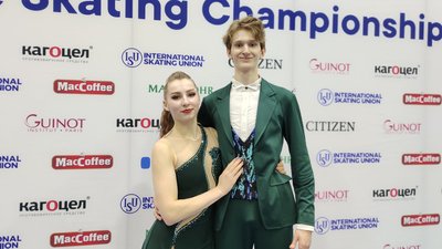 Українські фігуристи Голубцова та Бєлобров замінили Нікітіна та Назарову на етапі Гран-прі сезону 2022/23