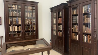 Як функціонують книгосховища Миколаївської обласної універсальної наукової бібліотеки Як функціонують книгосховища Миколаївської обласної універсальної наукової бібліотеки