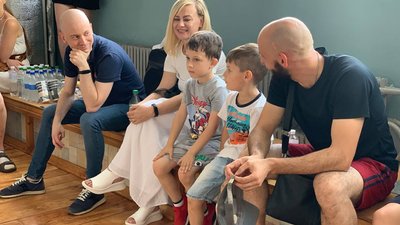 Протидія булінгу: в Тернополі відбувся захід для татусів з дітьми