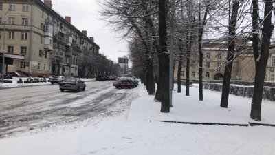 У Черкасах протягом ночі дороги розчищали 28 машин