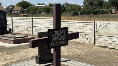 Незламна жінка: як Оксана Гнедько відновлює постраждалі села Миколаївщини під час війни Незламна жінка: як Оксана Гнедько відновлює постраждалі села Миколаївщини під час війни