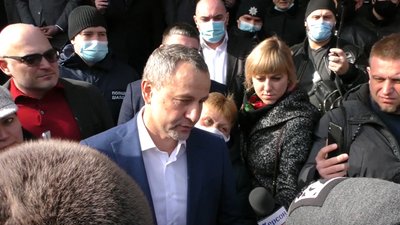 Оренду на 5 років: у Херсоні мітингували працівники ринків Оренду на 5 років: у Херсоні мітингували працівники ринків