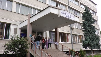 Дякуємо за вашу турботу. Маленькі франківці малюнками привітали медиків Дякуємо за вашу турботу. Маленькі франківці малюнками привітали медиків