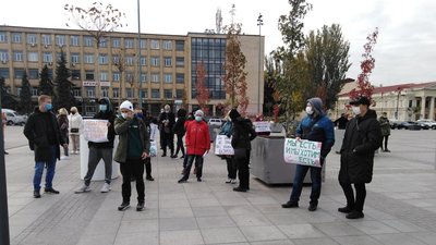 Проти карантину вихідного дня виступили миколаївські ресторатори