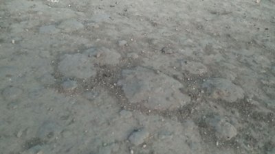 Біля Тернополя пошкоджена дорога: хто ремонтуватиме Біля Тернополя пошкоджена дорога: хто ремонтуватиме