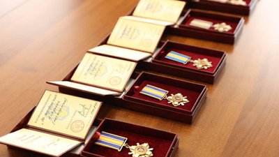 Ордени "За мужність" ІІІ ступеня.