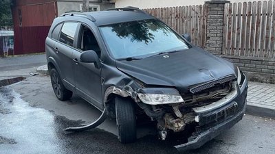 Chevrolet, вул. Карпатська, ДТП, аварія, автопригода, автотроща, алкоголь, п'яна жінка