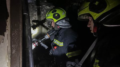 У київській квартирі загинули двоє людей під час пожежі