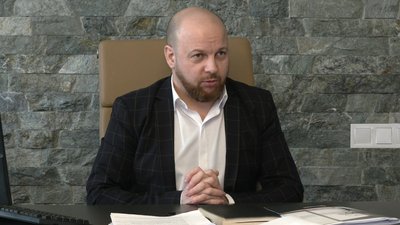 Годинник, земля та готівка: що задекларували заступники мера Рівного Годинник, земля та готівка: що задекларували заступники мера Рівного