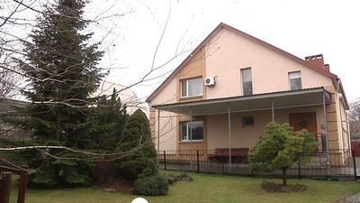 У Запоріжжі родина з 10 дітьми переїхала до нового будинку