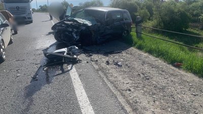 На Тернопільщині через аварію рух транспорту ускладнений На Тернопільщині через аварію рух транспорту ускладнений