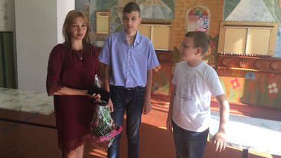 Перше вересня за партами, квест та посвята: як у волинському ліцеї відзначили День знань Перше вересня за партами, квест та посвята: як у волинському ліцеї відзначили День знань