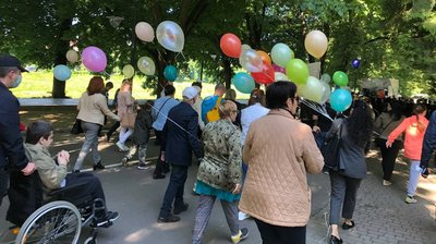 Марш-ходотон центру "Дорога життя" провели в Ужгороді Марш-ходотон центру "Дорога життя" провели в Ужгороді