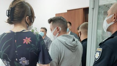 У Вінниці суд обрав запобіжний захід підозрюваним у виготовленні дитячої порнопродукції У Вінниці суд обрав запобіжний захід підозрюваним у виготовленні дитячої порнопродукції