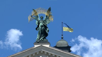 "Люди скучили за театром". Як змінився туристичний Львів від початку війни