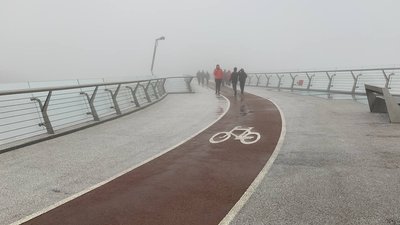 У Києві відкрили "міст Кличка", який було пошкоджено внаслідок ракетної атаки У Києві відкрили "міст Кличка", який було пошкоджено внаслідок ракетної атаки