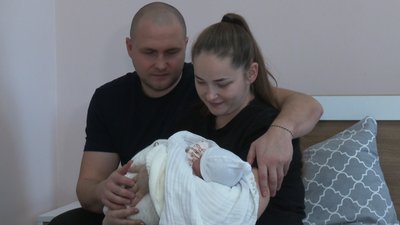 "Не знали, що буде нам "під ялинку": що розповіли батьки народжених у Рівному в новорічну ніч немовлят "Не знали, що буде нам "під ялинку": що розповіли батьки народжених у Рівному в новорічну ніч немовлят