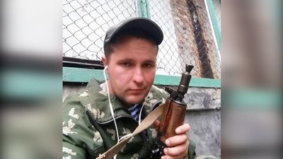 "Ніхто не народився у формі": історія прилуччанина Максима Кравченка, який підписав 4 контракти на 12 років служби в ЗСУ "Ніхто не народився у формі": історія прилуччанина Максима Кравченка, який підписав 4 контракти на 12 років служби в ЗСУ