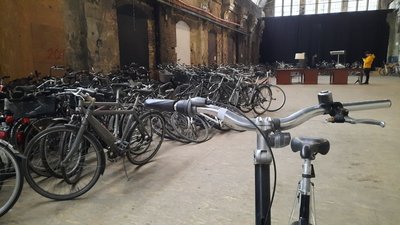 Передадуть на звільнені території. У Львові ремонтують, привезені з Данії велосипеди Передадуть на звільнені території. У Львові ремонтують, привезені з Данії велосипеди