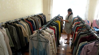 У Черкасах діє соціальний магазин, який допомагає людям, які цього потребують