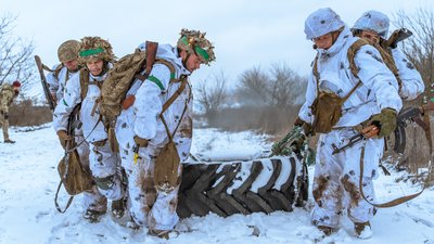 Військові РФ намагаються заходити у місто Мирноград, ховатися і закріплятися — 7 корпус ДШВ