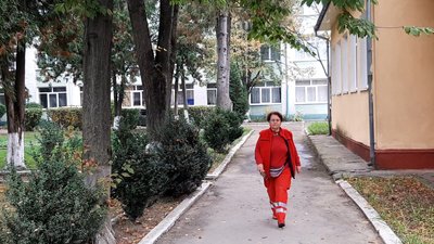 На Франківщині працівникам Солотвинської лікарні боргують зарплати за два місяці На Франківщині працівникам Солотвинської лікарні боргують зарплати за два місяці