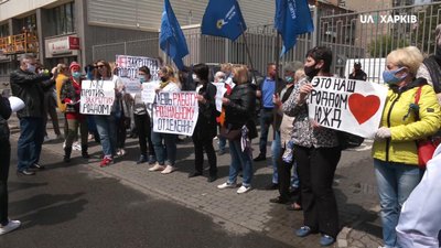 Протест у пологовому будинку: керівництво лікарні пропонує працівникам переведення