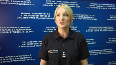 у ДСНС коментують пожежу на Свісс Кроно в Брошнів-Осаді