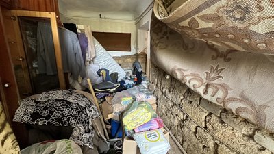 "Люди думають, як будуть зимувати". Як живуть люди через три місяці після підриву Каховської ГЕС на Херсонщині "Люди думають, як будуть зимувати". Як живуть люди через три місяці після підриву Каховської ГЕС на Херсонщині