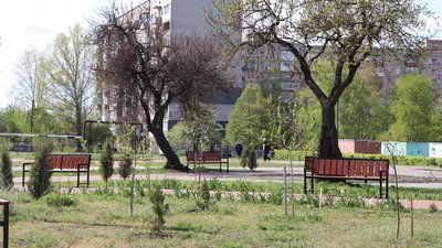 В Олександрії створили сквер Героїв АТО В Олександрії створили сквер Героїв АТО