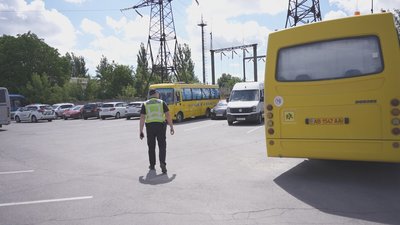 Перевірка екскурсійних автобусів