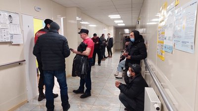 Наслідки ожеледі. До Миколаївського травмпункту збільшилось кількість звернень Наслідки ожеледі. До Миколаївського травмпункту збільшилось кількість звернень