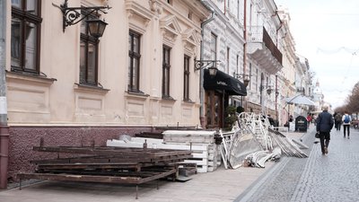 У Чернівцях почали облаштовувати літні майданчики. Скільки їх буде У Чернівцях почали облаштовувати літні майданчики. Скільки їх буде
