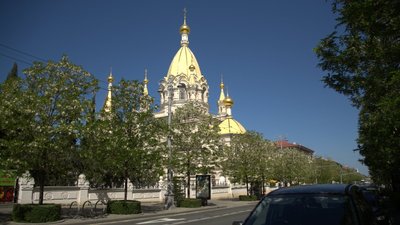 Вулиця Велика Морська в районі православного Покровського собору
