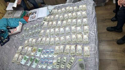 У Києві викрили наркодилерів з "товаром" на 1 млн грн