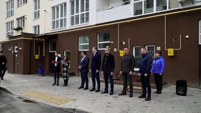 У Чернігові 21 родині вручили ключі від соціальних квартир: хто отримав нове житло? У Чернігові 21 родині вручили ключі від соціальних квартир: хто отримав нове житло?