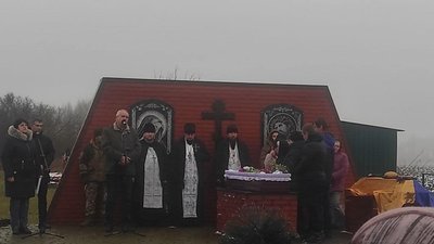 Черкащани попрощалися із захисниками, які загинули на війні з Росією Черкащани попрощалися із захисниками, які загинули на війні з Росією